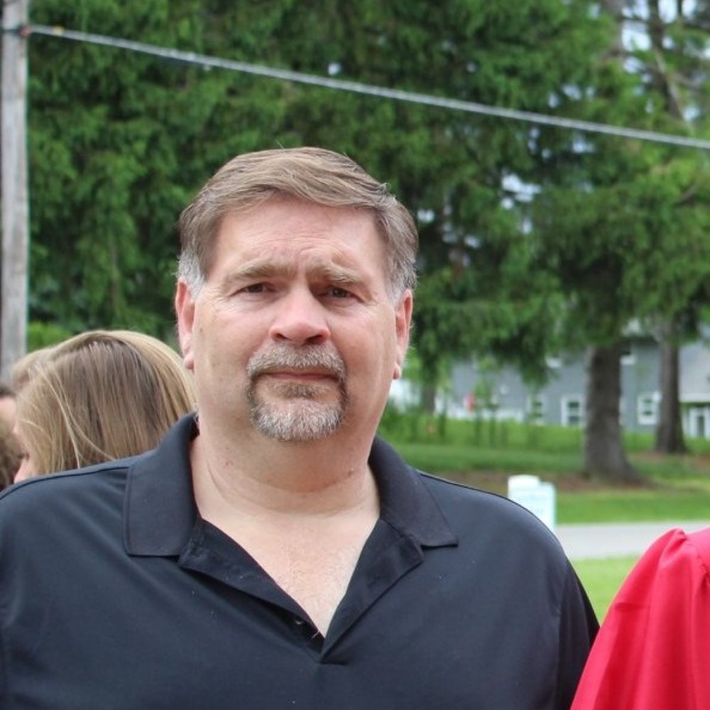 Meet your Posher, Dennis